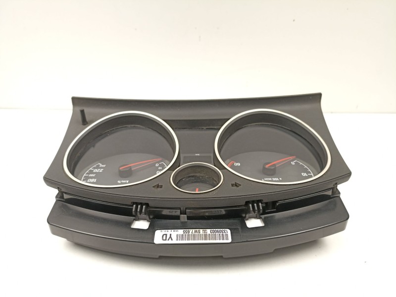 Recambio de cuadro instrumentos para opel zafira / zafira family b (a05) 1.7 cdti (m75) referencia OEM IAM 13309003  