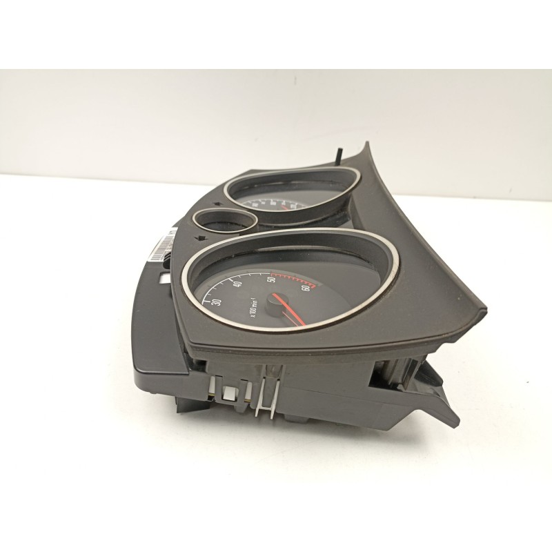Recambio de cuadro instrumentos para opel zafira / zafira family b (a05) 1.7 cdti (m75) referencia OEM IAM 13309003  