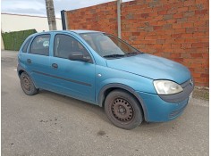 opel corsa c (x01) del año 2001