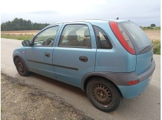 opel corsa c (x01) del año 2001 2