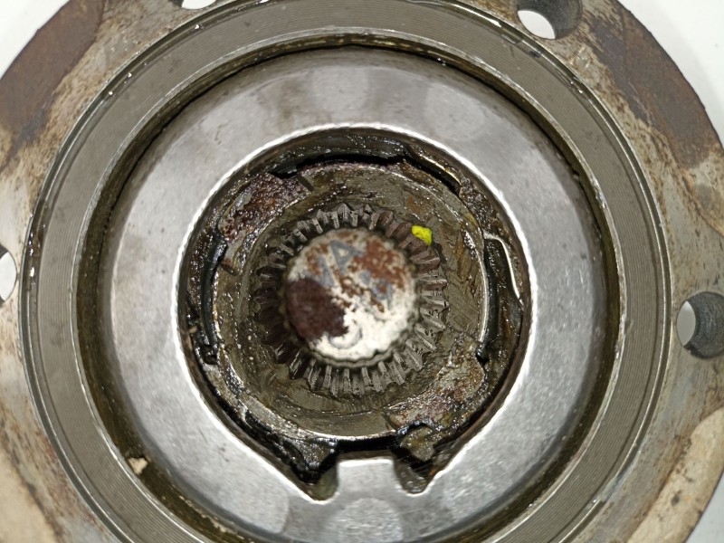 Recambio de liberador bloqueo rueda para suzuki santana 300/350 2.0 tdi 4x4 referencia OEM IAM 4381060A40  