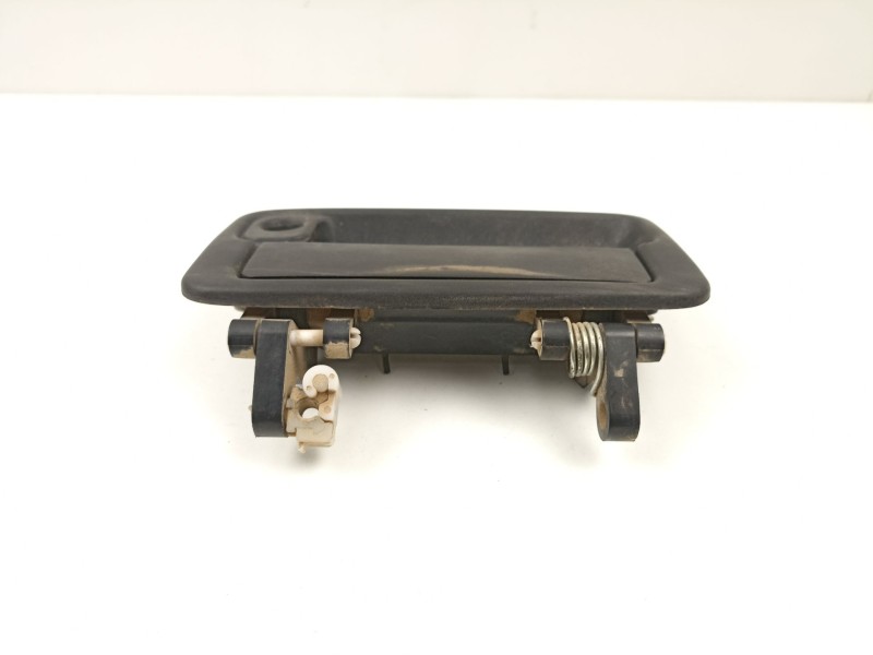 Recambio de manilla delantera izquierda para suzuki santana 300/350 2.0 tdi 4x4 referencia OEM IAM 8282085C005PK  