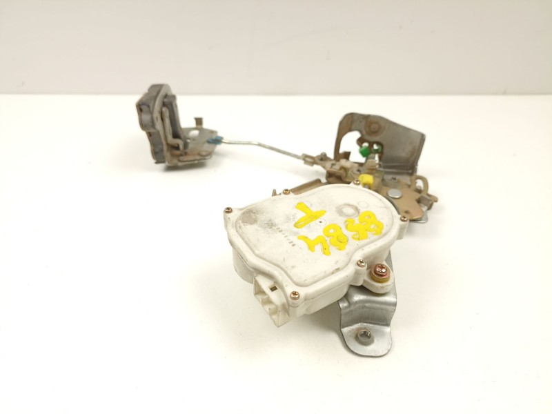 Recambio de cerradura maletero porton para suzuki santana 300/350 2.0 tdi 4x4 referencia OEM IAM 8317058B00  