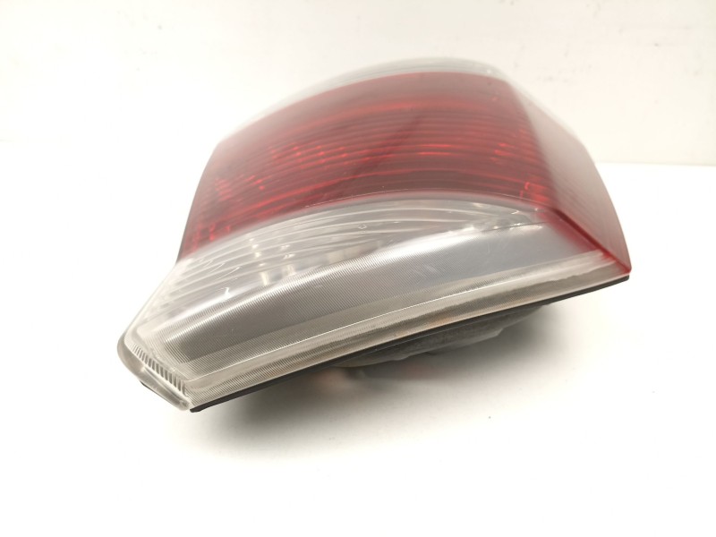 Recambio de piloto trasero izquierdo para opel vectra c gts (z02) 1.9 cdti (f68) referencia OEM IAM 13131000  