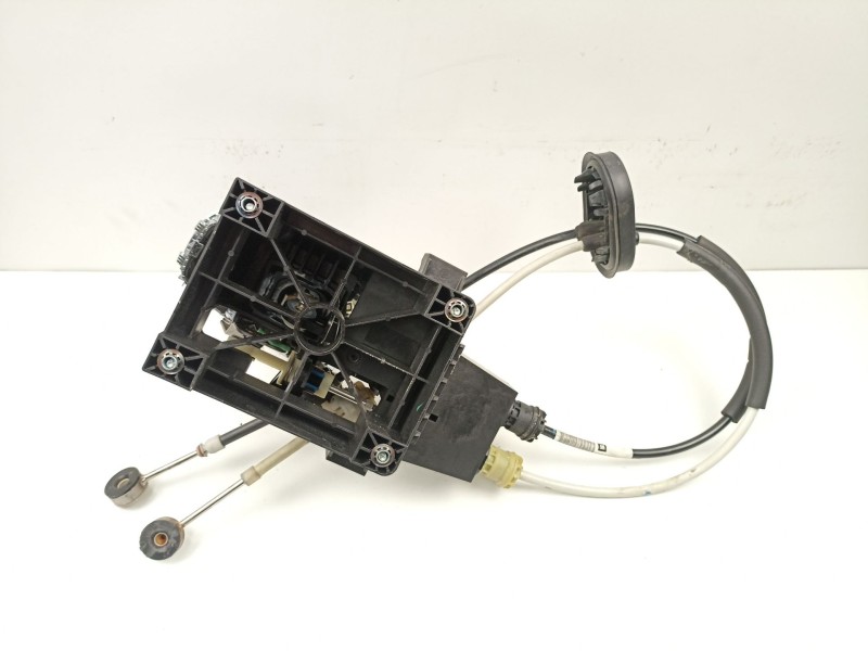 Recambio de palanca cambio manual para opel astra j (p10) 1.3 cdti (68) referencia OEM IAM 55575258  