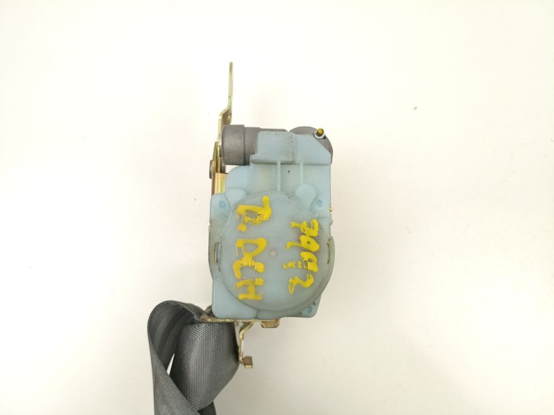 Recambio de cinturon seguridad delantero derecho para hyundai getz (tb) 1.3 i referencia OEM IAM 888801C200LT  