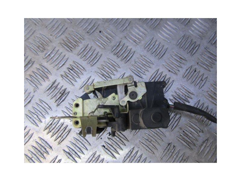 Recambio de cerradura pta. tras. dch. : land rover range : 2.5 d -25 6ta (136cv) automatico5p [1999] para land rover range 2.5 d