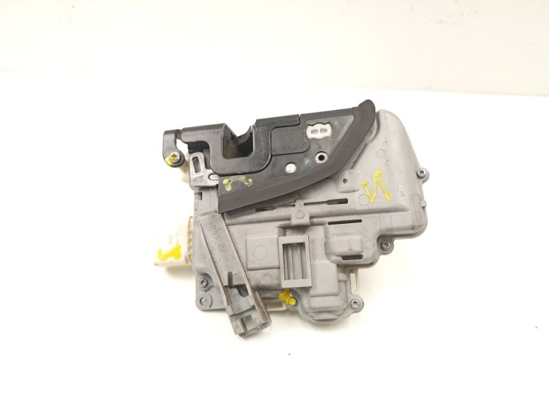Recambio de cerradura puerta delantera izquierda para audi a3 1.9 tdi referencia OEM IAM 4F1837015E  
