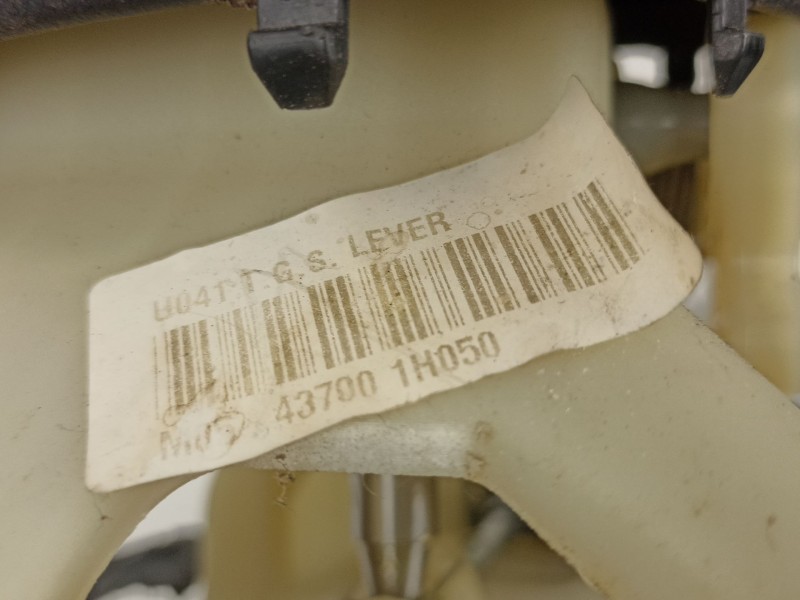 Recambio de palanca cambio manual para kia ceed 1.6 crdi - d4fb referencia OEM IAM 437001H050  