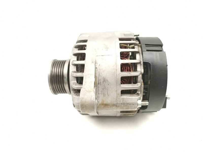 Recambio de alternador para opel vectra c gts (z02) 1.9 cdti (f68) referencia OEM IAM 13117340  