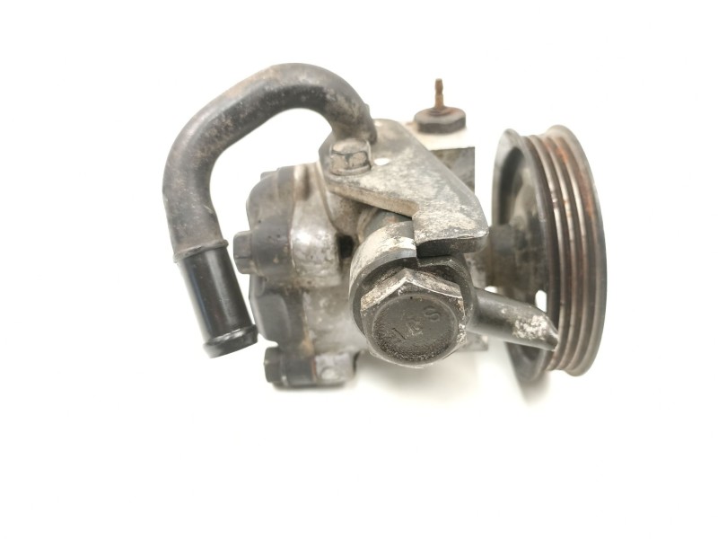 Recambio de bomba direccion para hyundai getz 1.1 g -4hd referencia OEM IAM 571101C000  