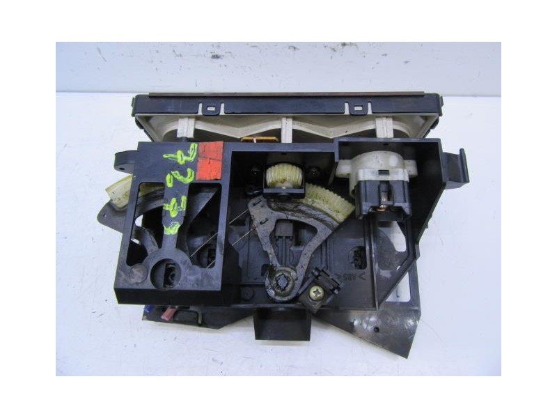 Recambio de mandos calefaccion : rover 220 : 2.0 td (85,65cv) [1997] para rover  220 2.0 td referencia OEM IAM   