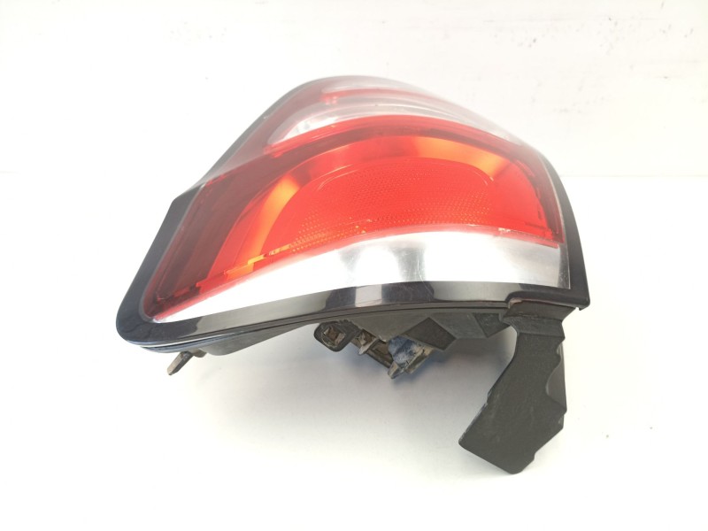 Recambio de piloto trasero derecho para citroën c3 ii (sc_) 1.2 vti 82 referencia OEM IAM 9803928480  