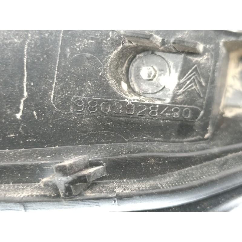 Recambio de piloto trasero derecho para citroën c3 ii (sc_) 1.2 vti 82 referencia OEM IAM 9803928480  