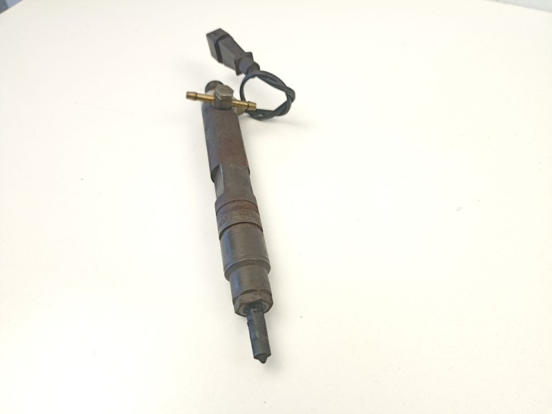 Recambio de inyectores juego para seat toledo i (1l2) 1.9 tdi referencia OEM IAM 028130201G  028130201J