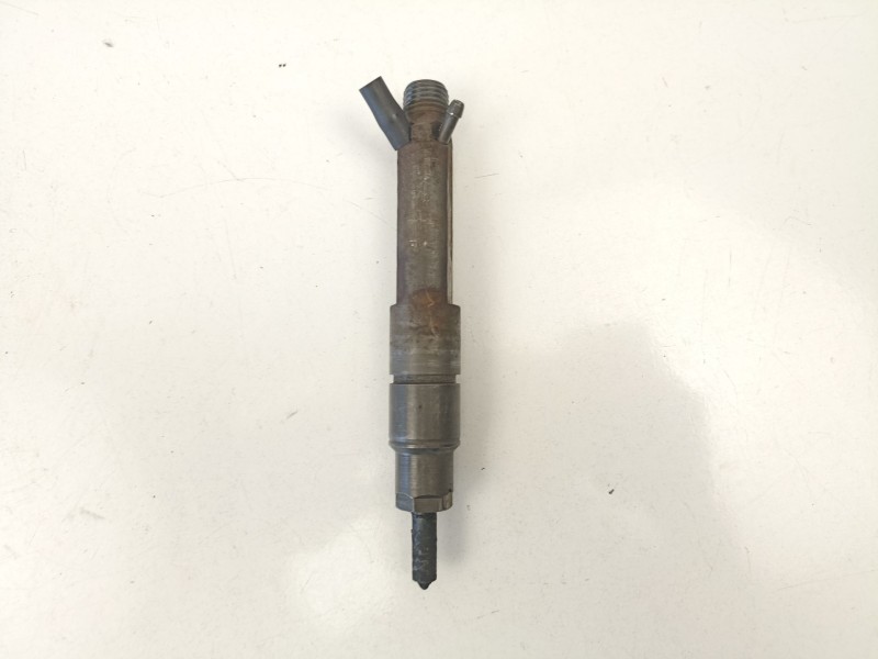 Recambio de inyectores juego para seat toledo i (1l2) 1.9 tdi referencia OEM IAM 028130201G  028130201J