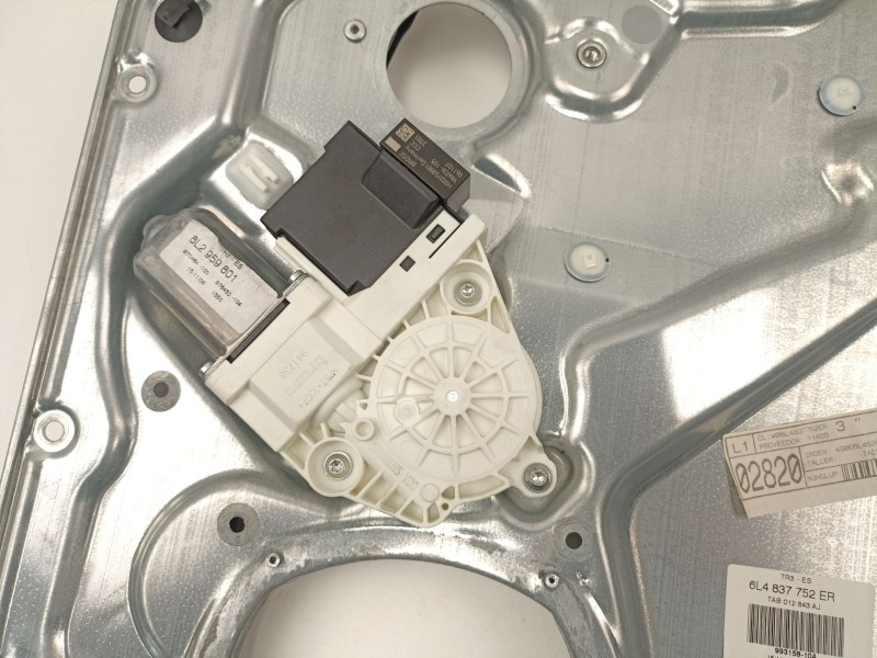 Recambio de elevalunas delantero derecho para seat ibiza iii (6l1) 1.4 16v referencia OEM IAM 6L4837752ER  6L2959801