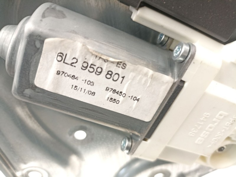 Recambio de elevalunas delantero derecho para seat ibiza iii (6l1) 1.4 16v referencia OEM IAM 6L4837752ER  6L2959801