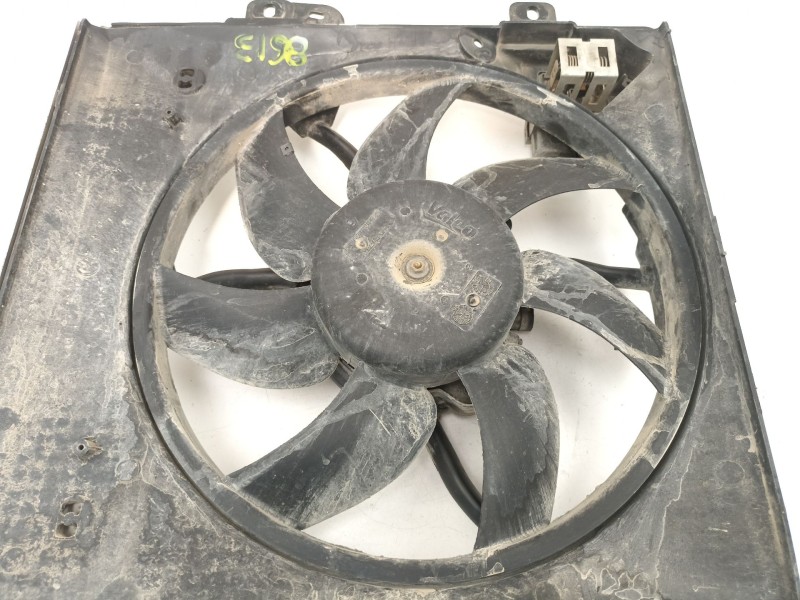 Recambio de electroventilador para citroën c3 ii (sc_) 1.2 vti 82 referencia OEM IAM 9675280980  