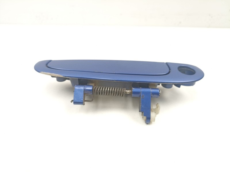 Recambio de manilla delantera derecha para kia picanto i (sa) 1.0 referencia OEM IAM 8266007010  