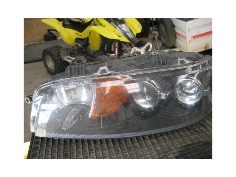 Recambio de faro izq. : fiat punto : 1.9d(188a3000)gasoleo a (59,84cv)3p [2001] para fiat punto 1.9d(188a3000)gasoleo a (59,84cv
