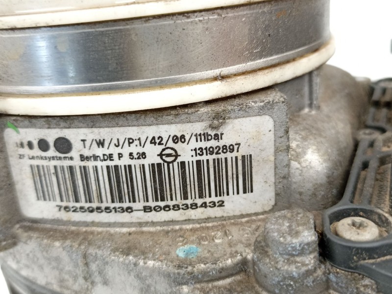 Recambio de bomba direccion electrica para opel astra h berlina 1.7 16v cdti referencia OEM IAM 13192897  