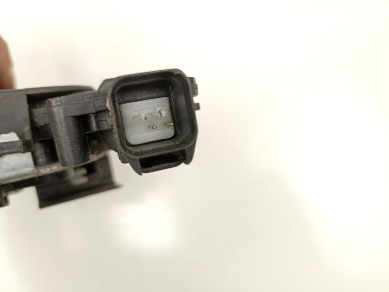 Recambio de cerradura puerta trasera derecha para kia picanto i (sa) 1.0 referencia OEM IAM 8142007010  