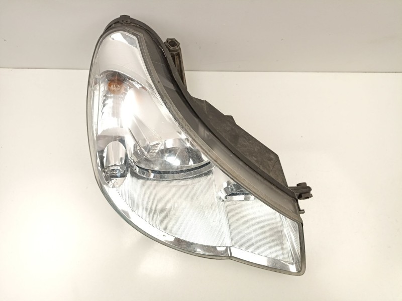 Recambio de faro derecho para chrysler sebring (js) 2.0 vvt referencia OEM IAM 5303748AE  FD05303748AE