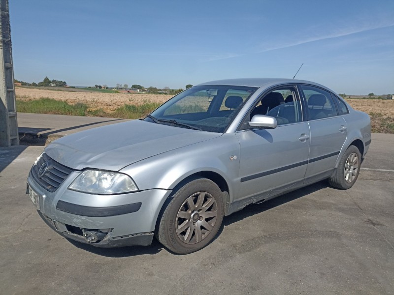 Recambio de carroceria para volkswagen passat b5.5 (3b3) 1.9 tdi referencia OEM IAM   