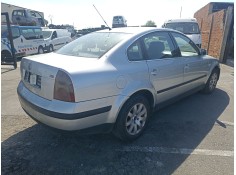 Recambio de carroceria para volkswagen passat b5.5 (3b3) 1.9 tdi referencia OEM IAM    2