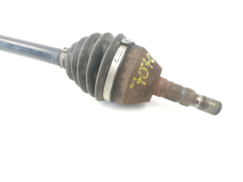 Recambio de transmision delantera derecha para opel zafira 1.9 cdti referencia OEM IAM 13245911  