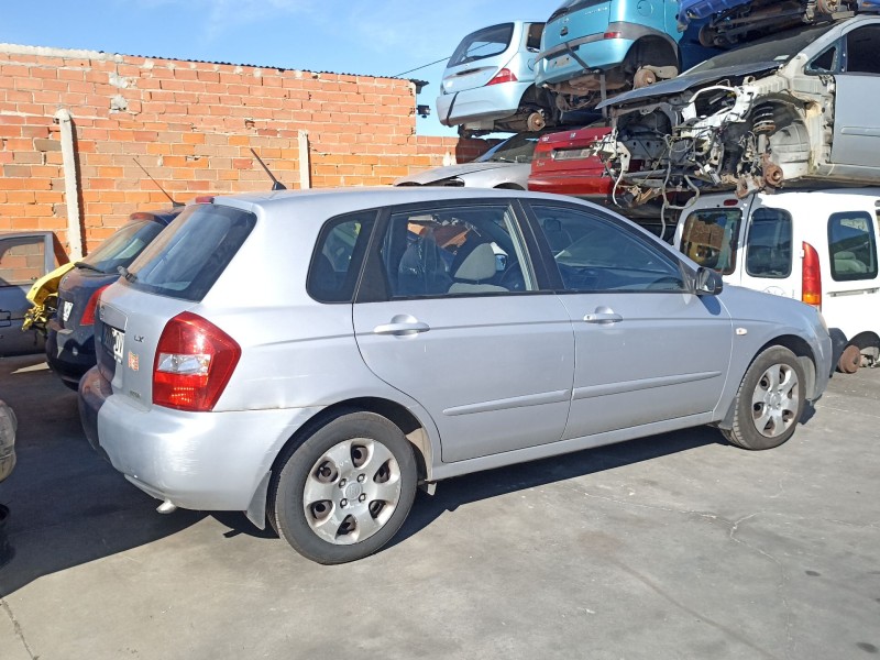 kia cerato i hatchback (ld) del año 2006