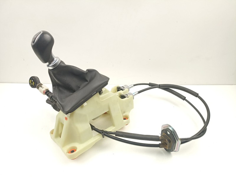 Recambio de palanca cambio manual para hyundai i20 iii (bc3, bi3) 1.2 referencia OEM IAM 43700Q0200NNB  