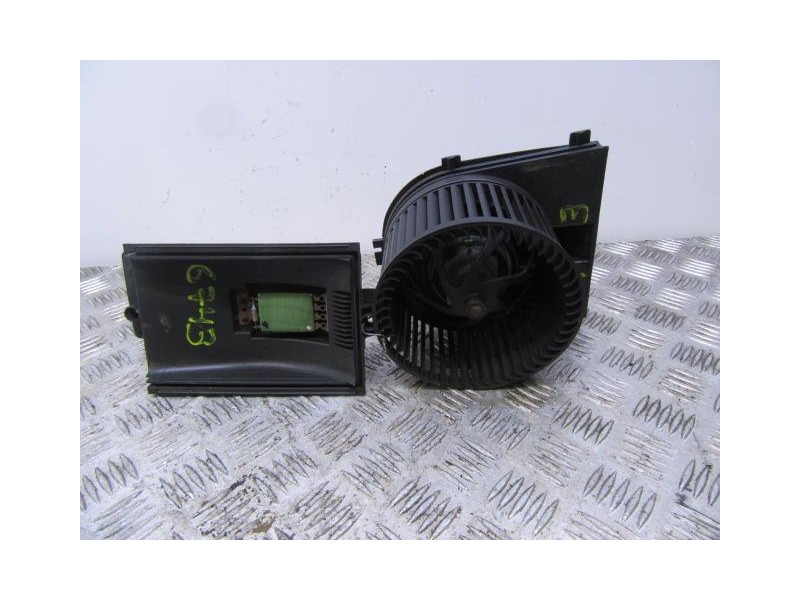 Recambio de motor calefaccion : audi a3 : 1.6 g (100,61cv) [1997] para audi a3 1.6 g referencia OEM IAM CONRESISTENCIA  