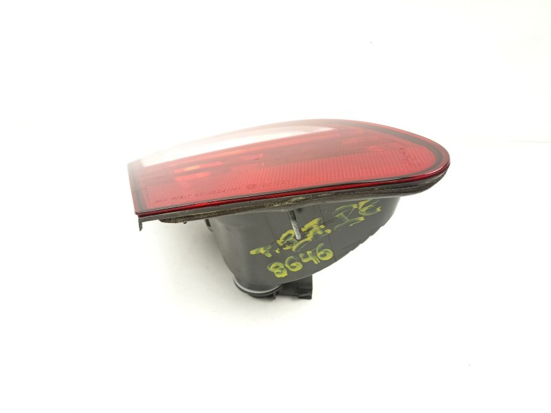 Recambio de piloto porton izquierdo para chrysler sebring (js) 2.0 vvt referencia OEM IAM 4389495AD  