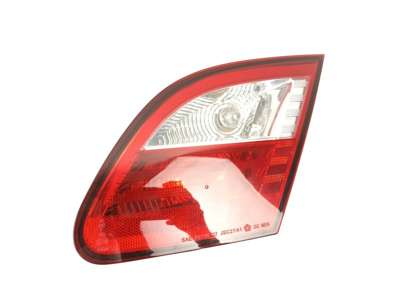 Recambio de piloto porton derecho para chrysler sebring (js) 2.0 vvt referencia OEM IAM 4389494AD  