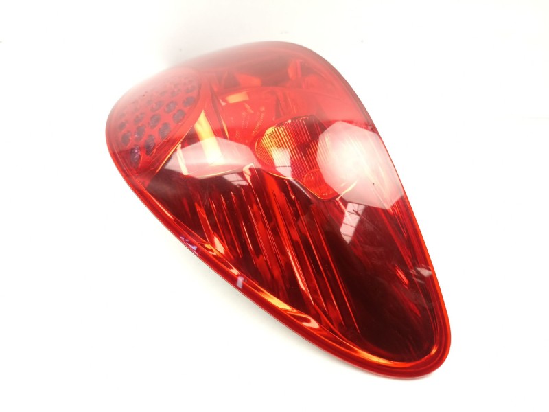 Recambio de piloto trasero derecho para peugeot 207/207+ (wa_, wc_) 1.4 hdi referencia OEM IAM 9649986580  