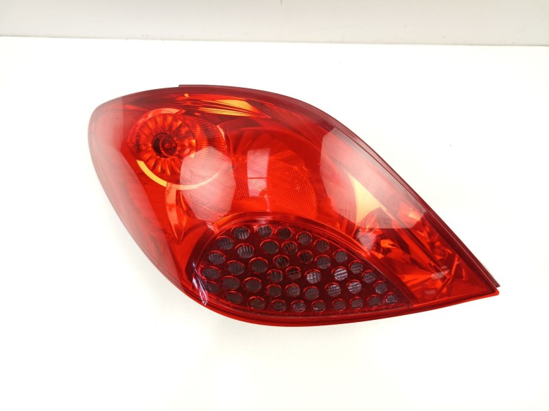 Recambio de piloto trasero izquierdo para peugeot 207/207+ (wa_, wc_) 1.4 hdi referencia OEM IAM 9649986680  