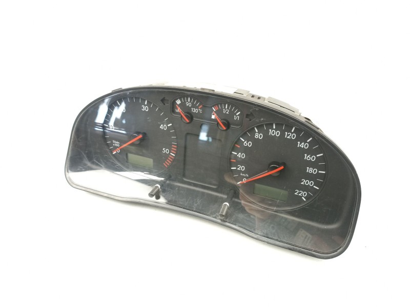 Recambio de cuadro instrumentos para volkswagen passat 1.9 tdi referencia OEM IAM 3B1919860C 110008919 