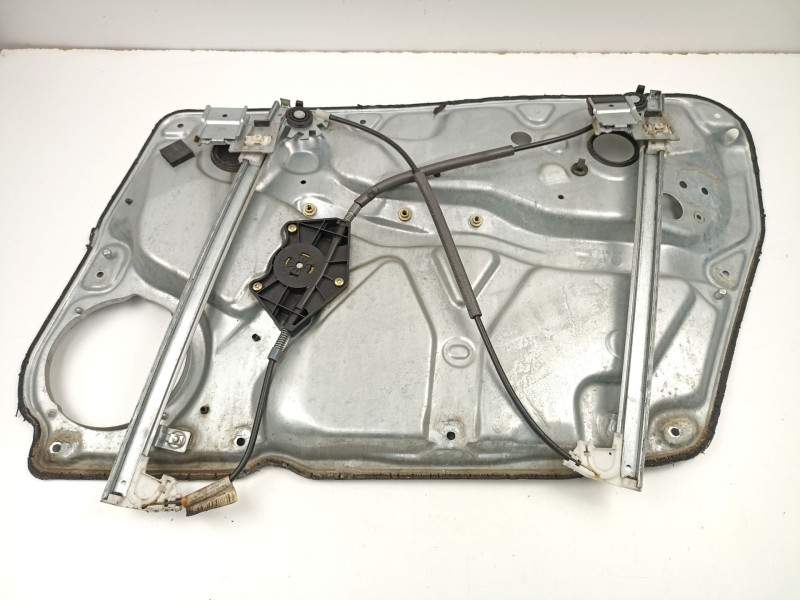 Recambio de elevalunas delantero izquierdo para volkswagen passat b5.5 (3b3) 1.9 tdi referencia OEM IAM 3B4837751LD  