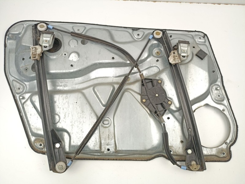 Recambio de elevalunas delantero derecho para volkswagen passat b5.5 (3b3) 1.9 tdi referencia OEM IAM 3B4837752HQ  