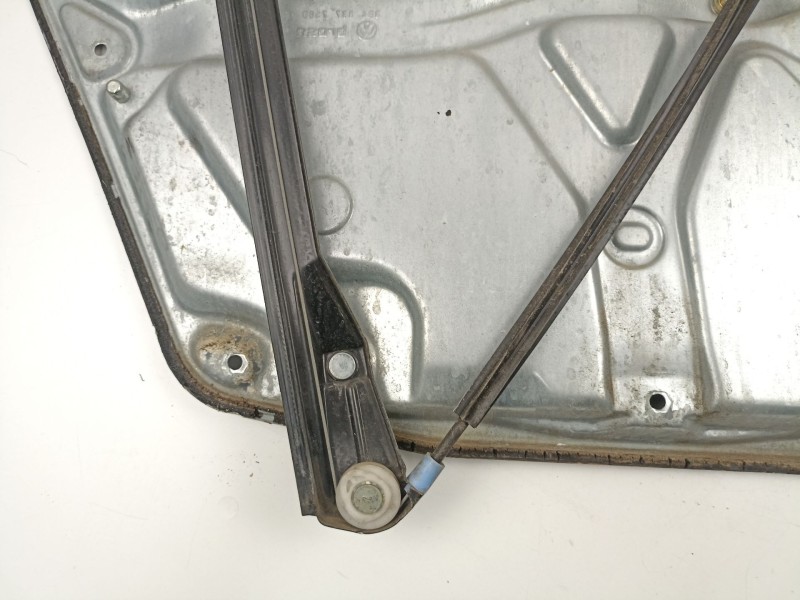 Recambio de elevalunas delantero derecho para volkswagen passat b5.5 (3b3) 1.9 tdi referencia OEM IAM 3B4837752HQ  