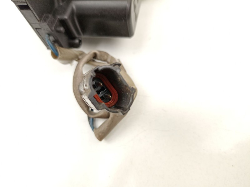 Recambio de cerradura puerta trasera derecha para kia cerato i hatchback (ld) 1.5 crdi referencia OEM IAM 814202F020  