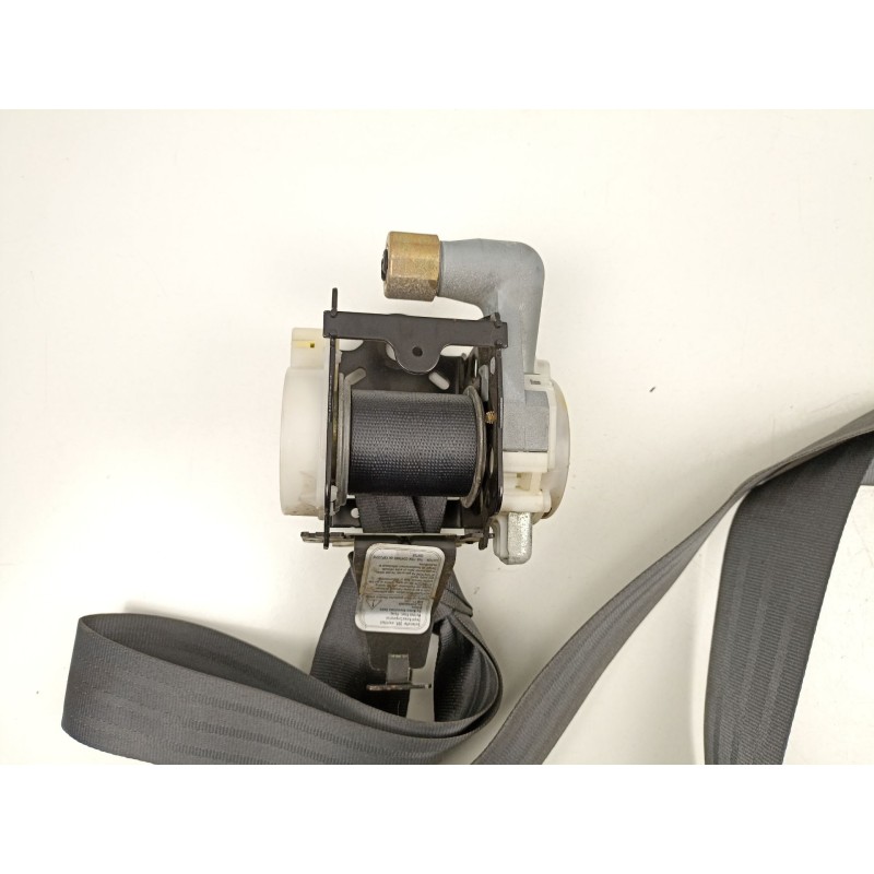 Recambio de cinturon seguridad delantero derecho para kia cerato i hatchback (ld) 1.5 crdi referencia OEM IAM 888202F001  