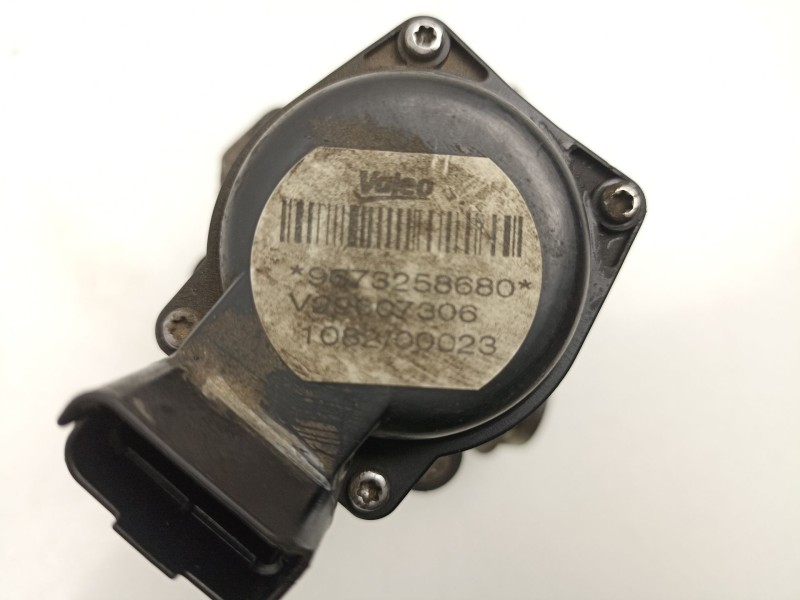 Recambio de valvula egr para peugeot 207/207+ (wa_, wc_) 1.4 hdi referencia OEM IAM 9673258680  