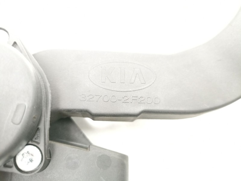 Recambio de potenciometro aceleracion para kia cerato i hatchback (ld) 1.5 crdi referencia OEM IAM 327002F200  