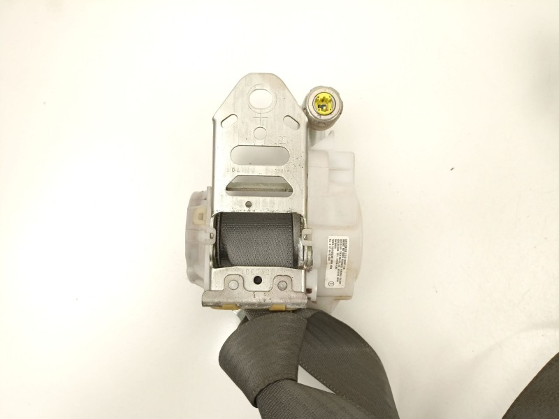 Recambio de cinturon seguridad delantero izquierdo para toyota prius zvw30 prius advance referencia OEM IAM 7322047111B0  