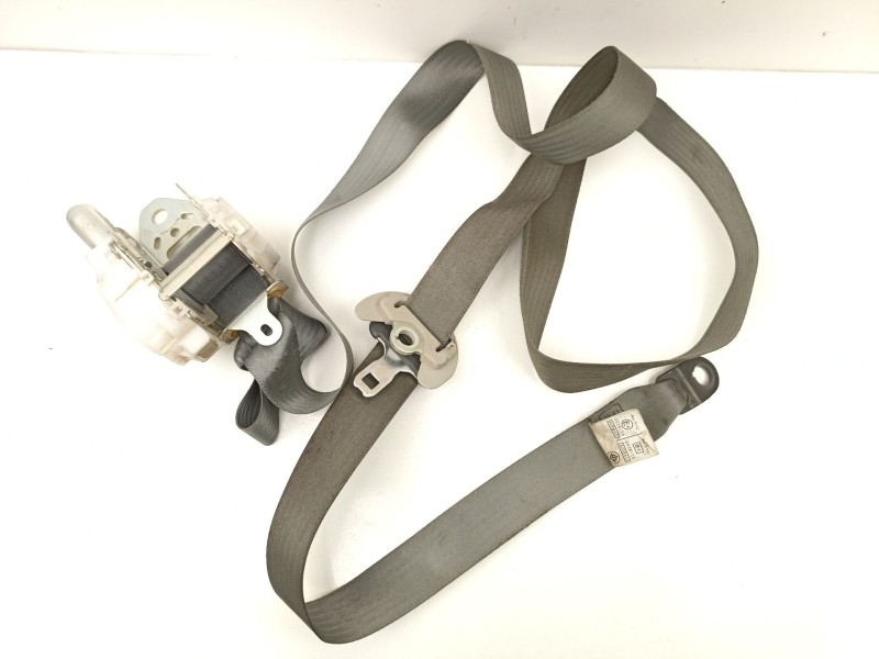 Recambio de cinturon seguridad delantero derecho para toyota prius zvw30 prius advance referencia OEM IAM 7321047141B1  