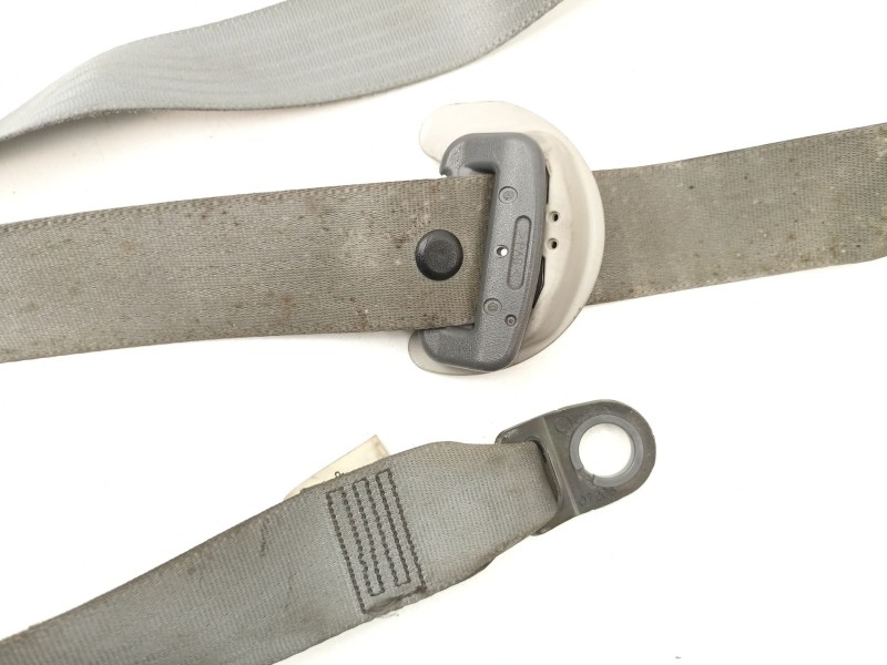 Recambio de cinturon seguridad delantero derecho para toyota prius zvw30 prius advance referencia OEM IAM 7321047141B1  