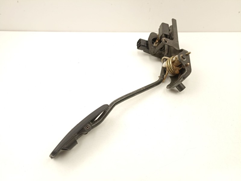 Recambio de potenciometro aceleracion para toyota prius (nhw11) 1.5 16v cat referencia OEM IAM 7801047030  